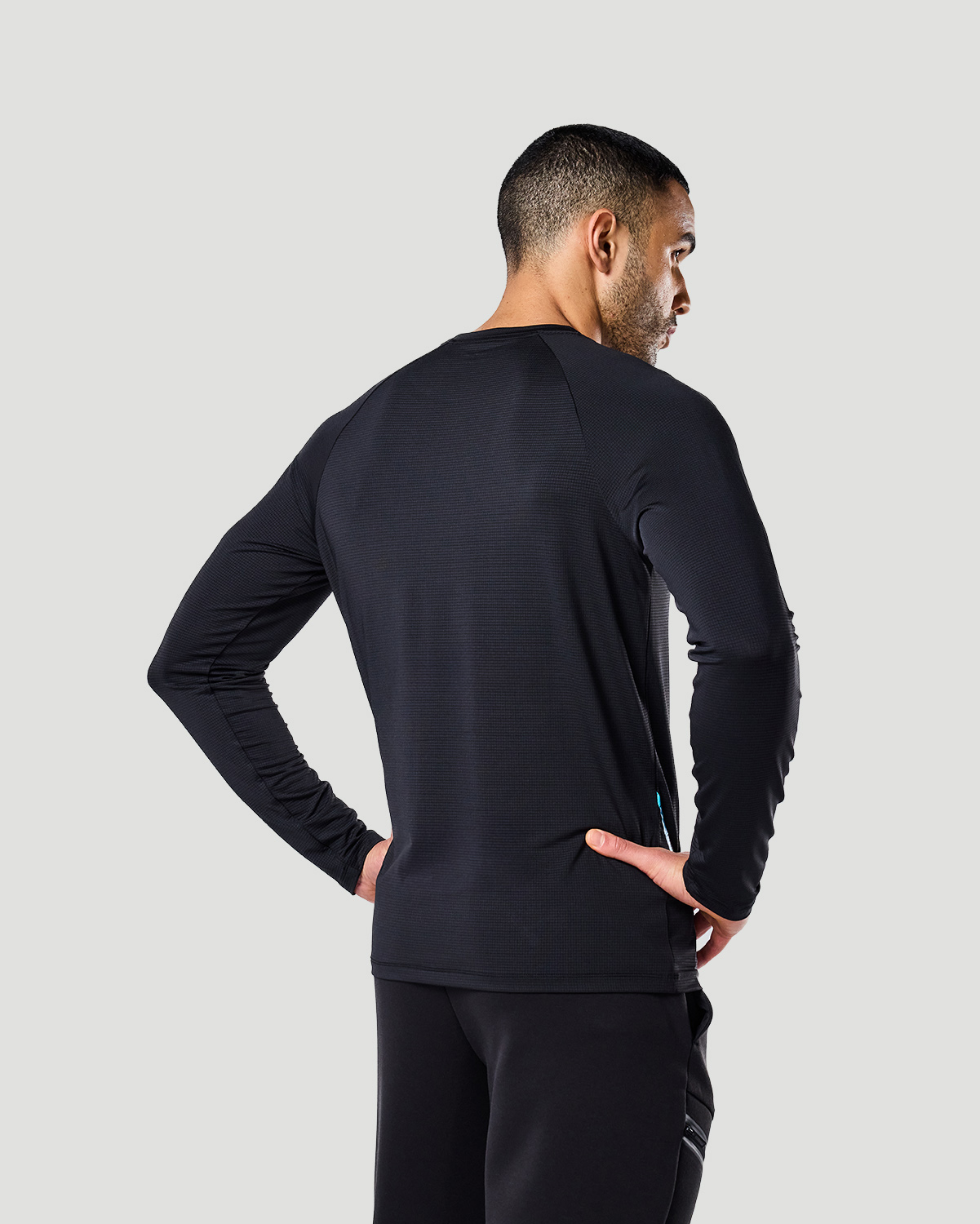 Long Sleeve T-shirt - Jet Black image number 2