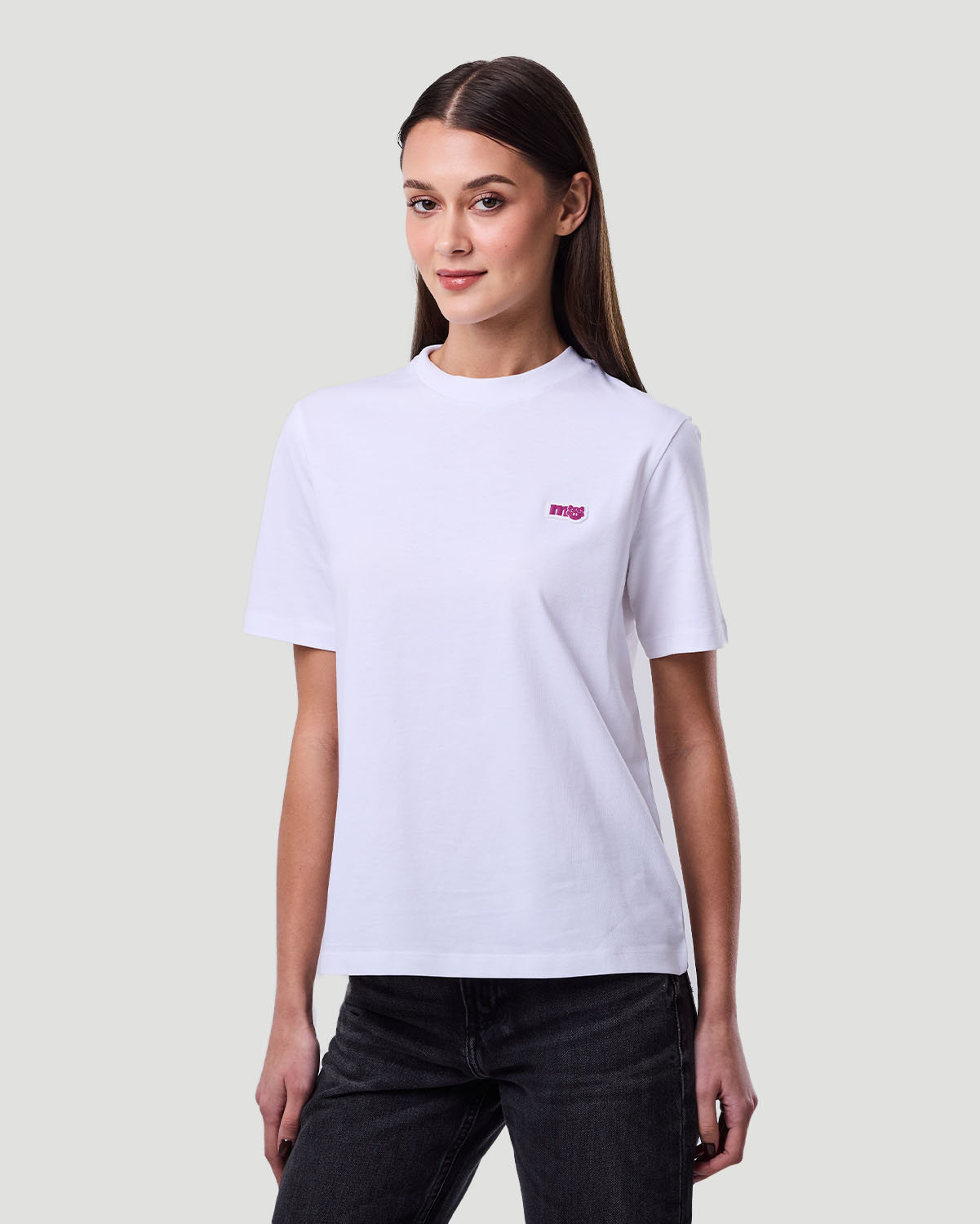 Women's Basic T-shirt - White image number 3