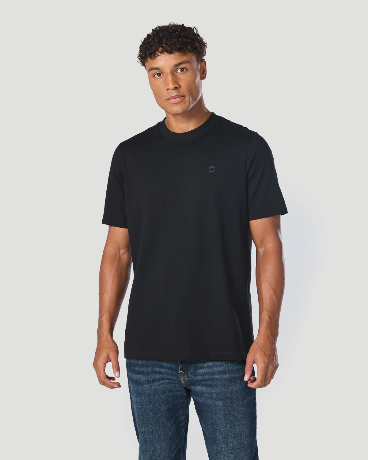 Men's Basic T-shirt - Jet Black image number 1