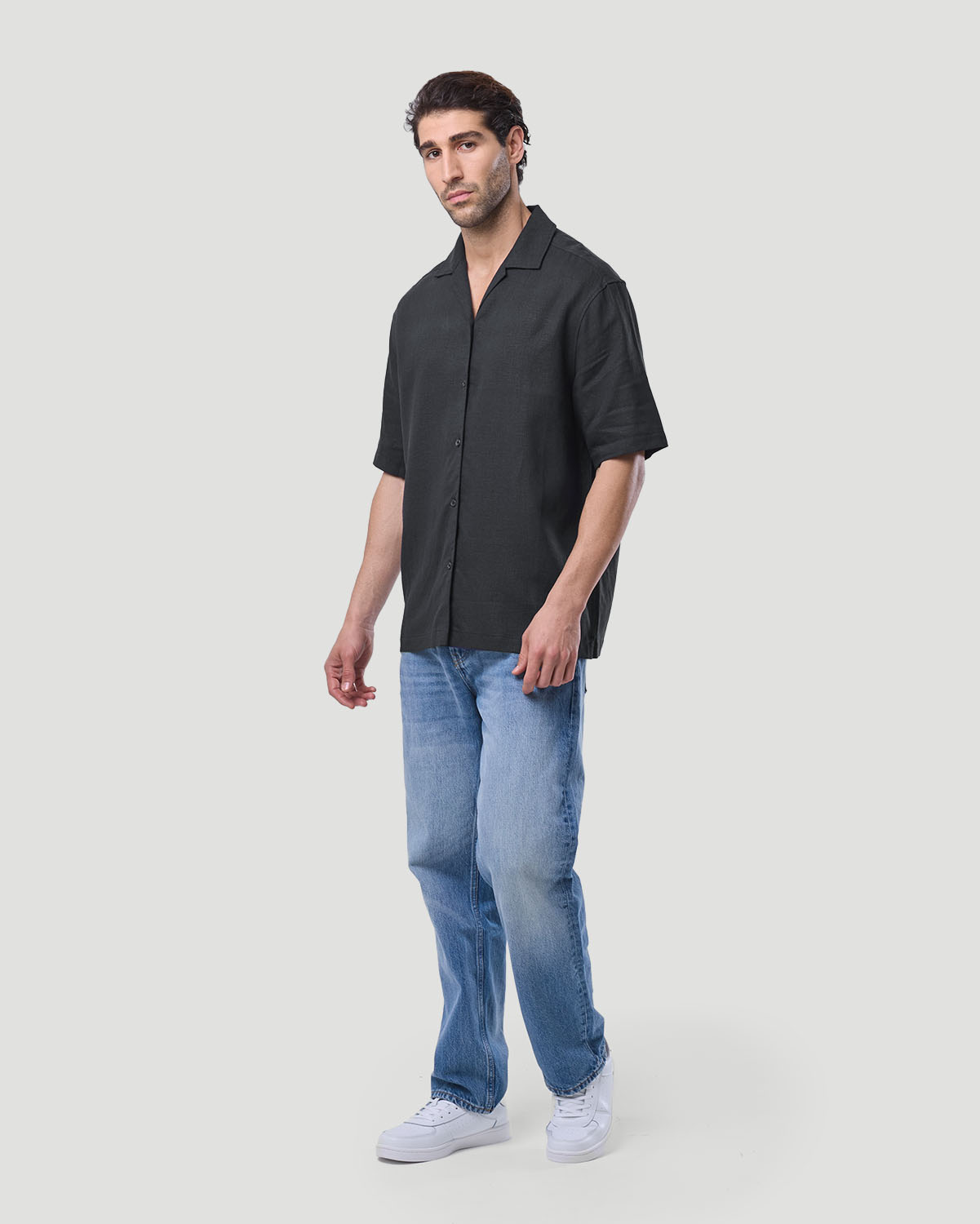 Men's Resort Shirt - Jet Black image number 0